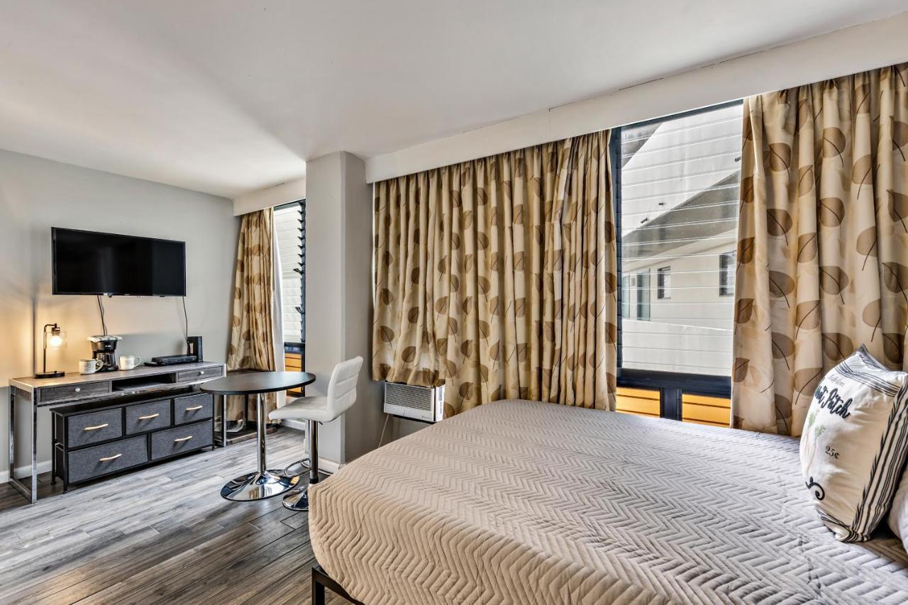 Inviting Waikiki Grand Hotel Room One Block To Beach! 호놀룰루 외부 사진